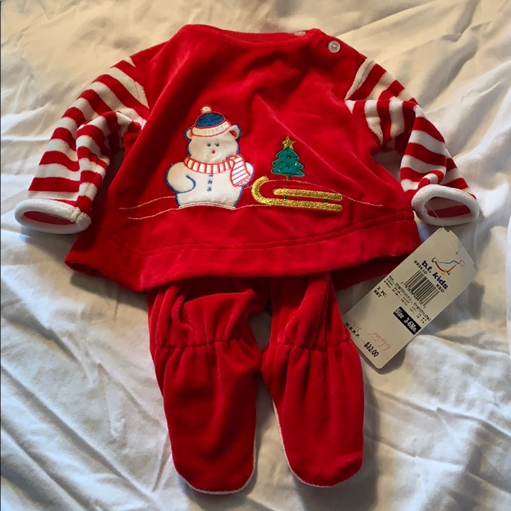 2/$20 Two piece baby Christmas Set